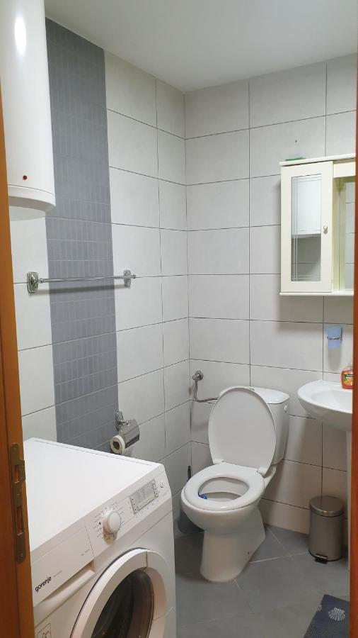 Apartman Mm012 โปชาเรวัซ ภายนอก รูปภาพ